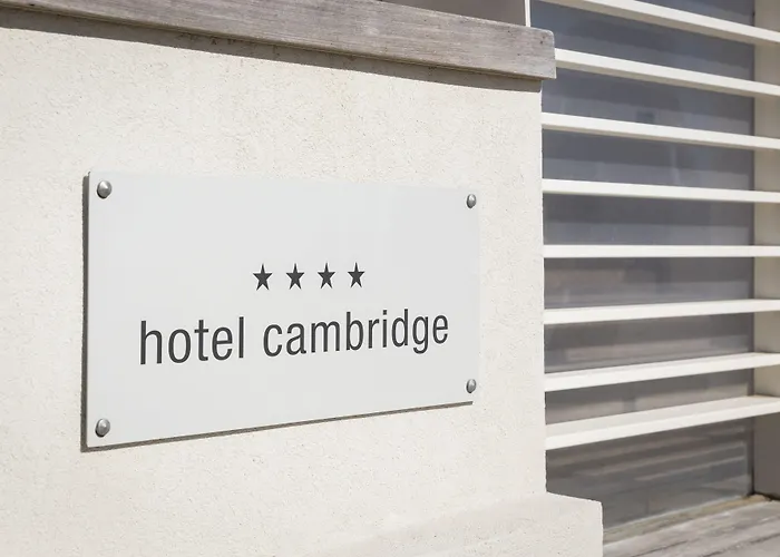 מלון Cambridge לידו די ג'סולו