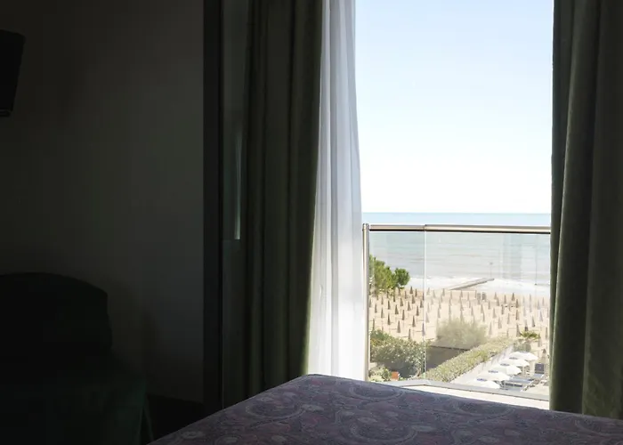 Hotel Cambridge 4*