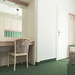 호텔 Cambridge 4*